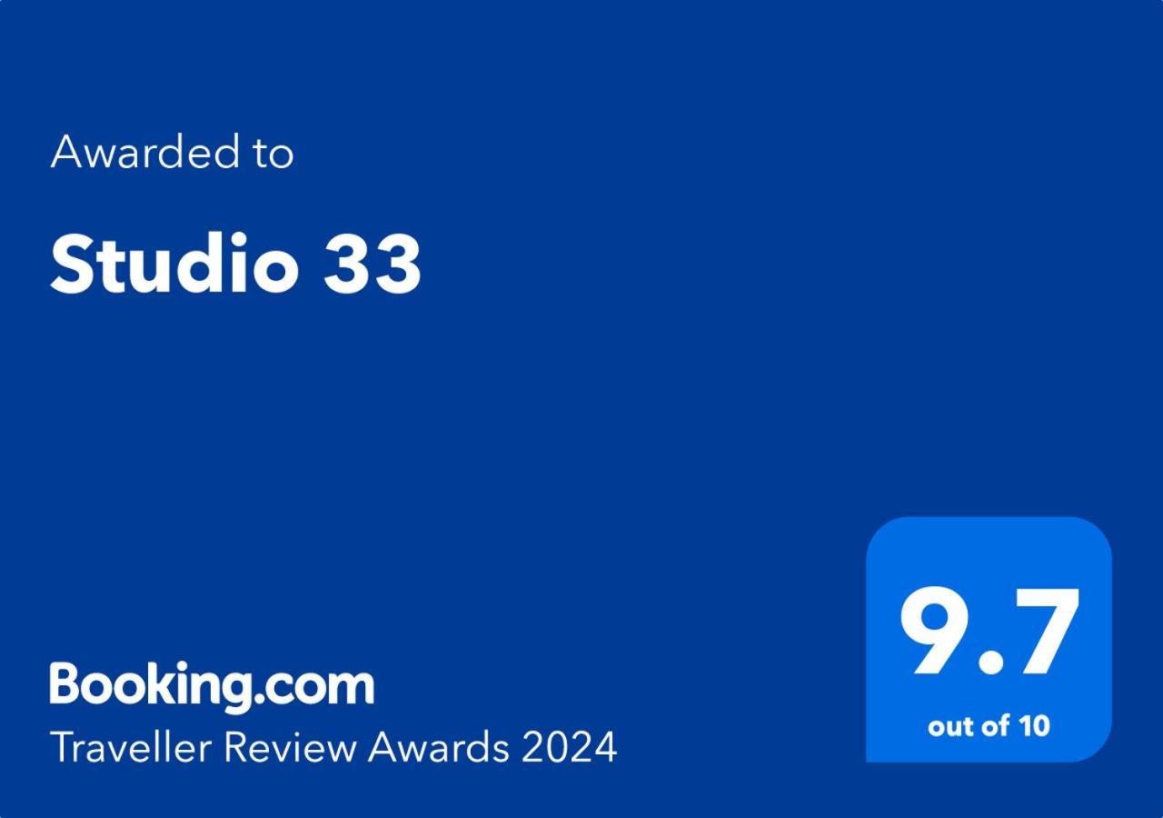 Studio 33 Chichester Exteriör bild